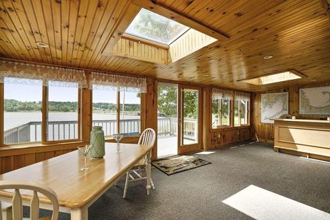 9 Adams St, Wareham, MA 02571 photo 7