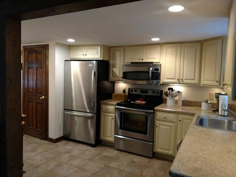 28 Wareham Lake Shore Dr, Wareham, MA 02571 photo 6