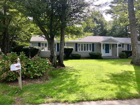 70 Bernard Cir, Centerville, MA 02632 photo 1