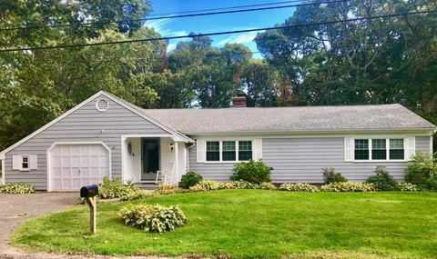 42 Dolphin Ln, MA 02672 photo 1