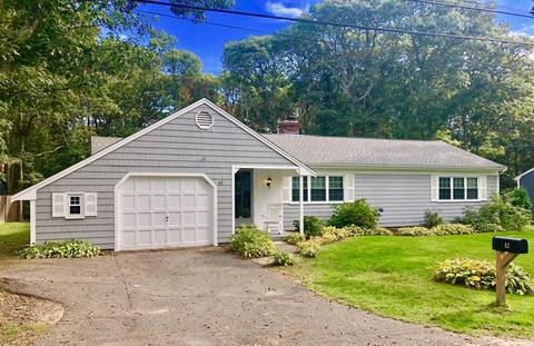 42 Dolphin Ln, MA 02672 photo 2