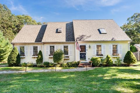 97 Shields Rd, Mashpee, MA 02649 photo 1
