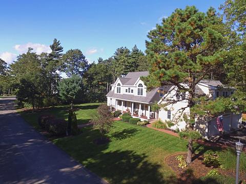 65 Eagle Dr, Mashpee, MA 02649 photo 4