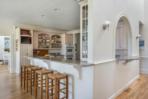 1665 Main St, Cotuit, MA 02635 photo 11