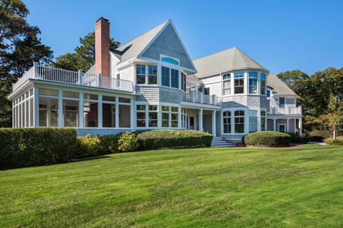 1665 Main St, Cotuit, MA 02635 photo 1