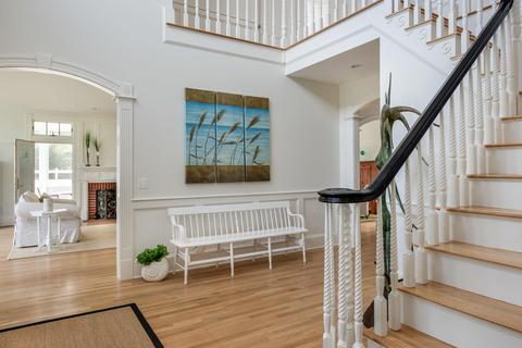 1665 Main St, Cotuit, MA 02635 photo 7