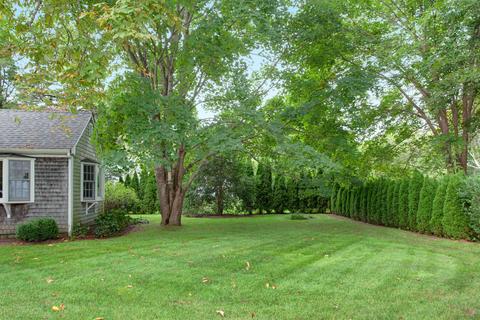 148 Main St, Cotuit, MA 02635 photo 6