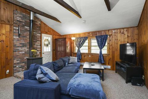 1 Pine Rd, Forestdale, MA 02644 photo 1
