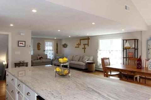 33 Bluff Ave, Mashpee, MA 02649 photo 11