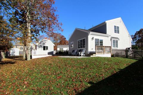 33 Bluff Ave, Mashpee, MA 02649 photo 3