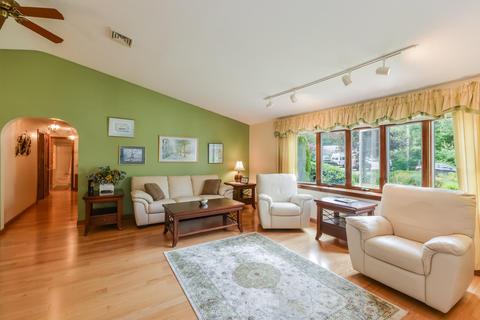 32 Heather Ln, Centerville, MA 02632 photo 4