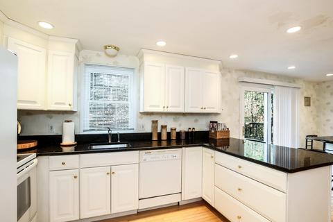 9 Wintergreen Rd, Mashpee, MA 02649 photo 5