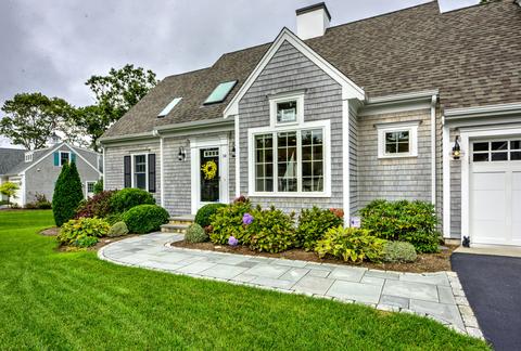 34 Spring Brook Ln, Cotuit, MA 02635 photo 2