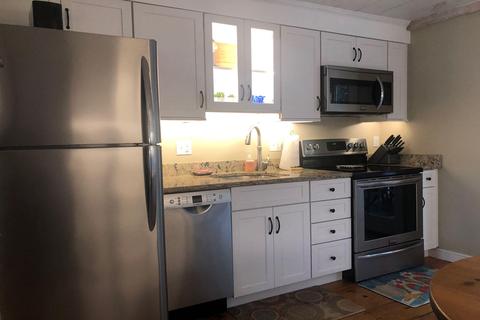 22 Hyannis Point Rd, Mashpee, MA 02649 photo 5