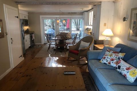 22 Hyannis Point Rd, Mashpee, MA 02649 photo 8
