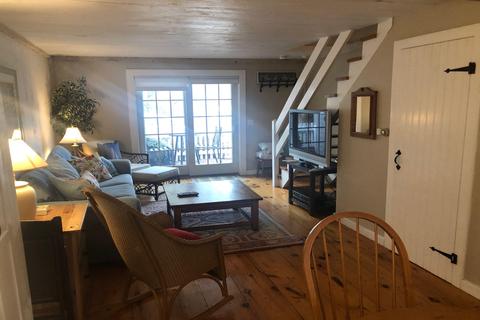 22 Hyannis Point Rd, Mashpee, MA 02649 photo 10