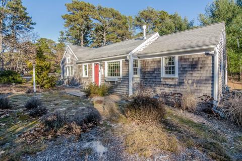 20 Gov Bradford Rd, Eastham, MA 02642 photo 2