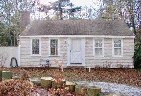 491 Main St, Cotuit, MA 02635 photo 1