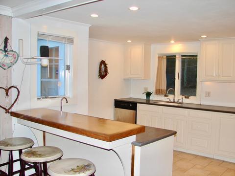 491 Main St, Cotuit, MA 02635 photo 6