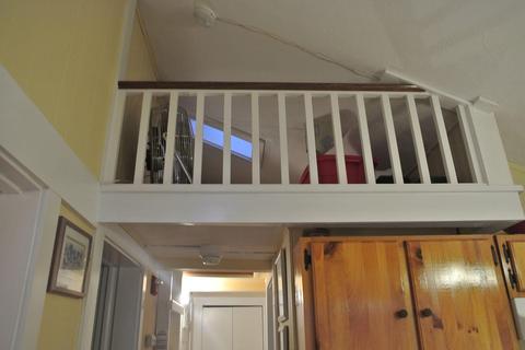 251 Shore Dr #E2, Mashpee, MA 02649 photo 9