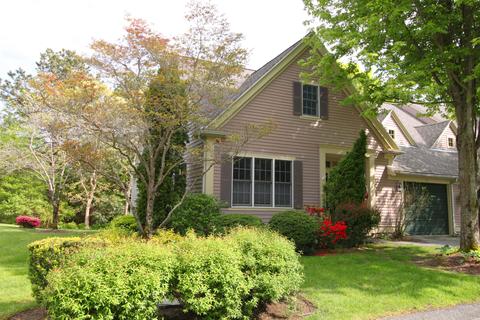 17 Windsor Pt, Mashpee, MA 02649 photo 1