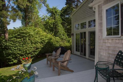 22 Bay Rd, Cotuit, MA 02635 photo 13