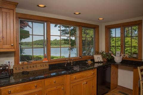 22 Bay Rd, Cotuit, MA 02635 photo 19