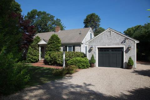22 Bay Rd, Cotuit, MA 02635 photo 4
