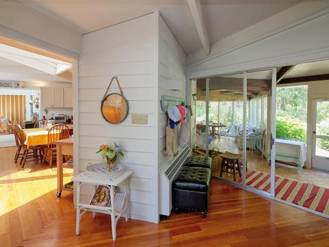 25 Vineyard Rd, Cotuit, MA 02635 photo 5