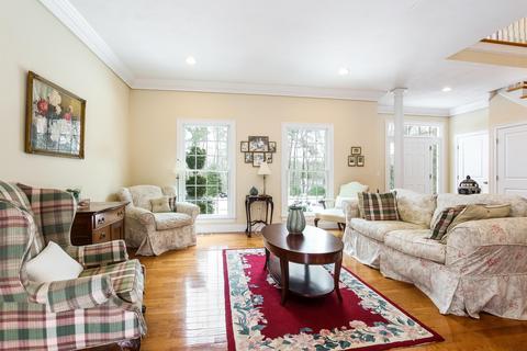 135 Cedar St, West Barnstable, MA 02668 photo 5