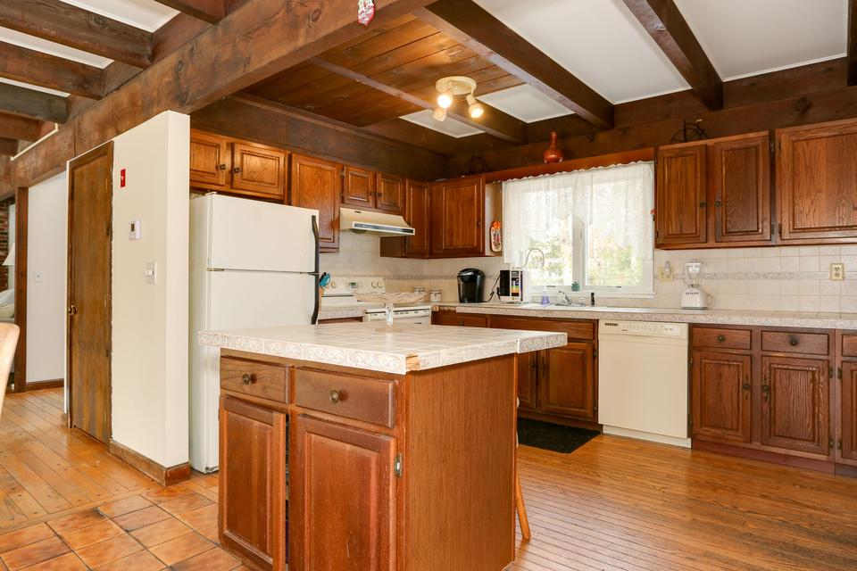  6 Forest Rd, Forestdale, MA 02644 photo 8