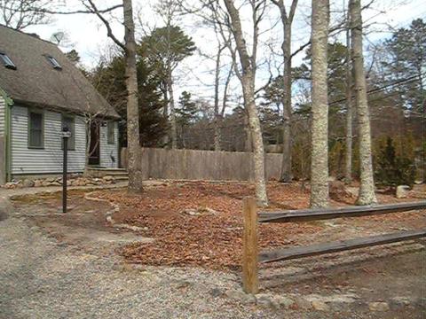 3 Ships Lantern Dr, Mashpee, MA 02649 photo 2
