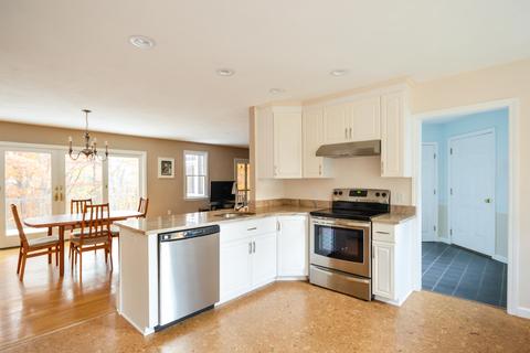 52 Schooner Dr, Cotuit, MA 02635 photo 10