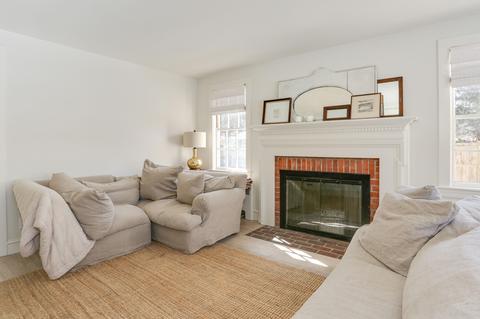 300 Phinneys Ln, Centerville, MA 02632 photo 3