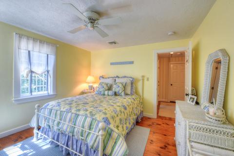 36 Forsyth Ct, Cotuit, MA 02635 photo 28