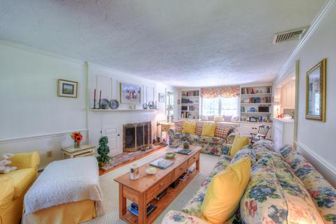 36 Forsyth Ct, Cotuit, MA 02635 photo 16