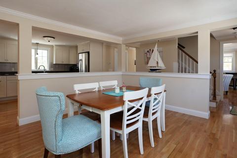 175 Evans St, Osterville, MA 02655 photo 11