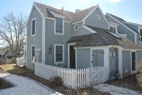 10 Barneys Ave, Mashpee, MA 02649 photo 1