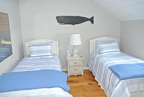 10 Barneys Ave, Mashpee, MA 02649 photo 8
