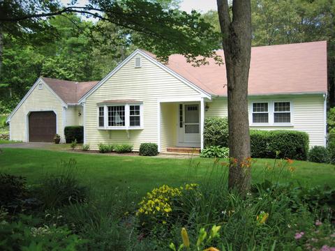 104 Maushop Ave, Barnstable, MA 02630 photo 1