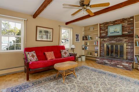 59 Hitching Post Ln, Centerville, MA 02632 photo 6