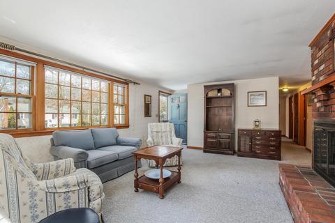 88 Knotty Pine Ln, Centerville, MA 02632 photo 4