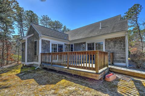 81 Meadowbrook Rd, Mashpee, MA 02649 photo 15