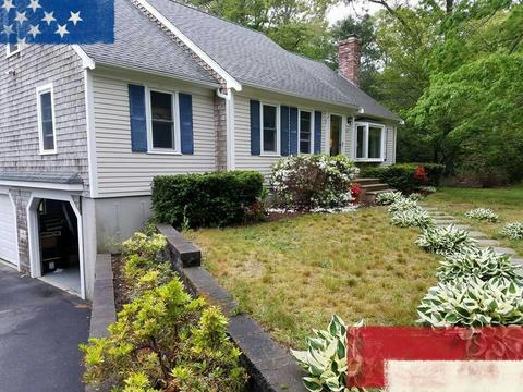 47 Deer Ridge Rd, Mashpee, MA 02649 photo 1