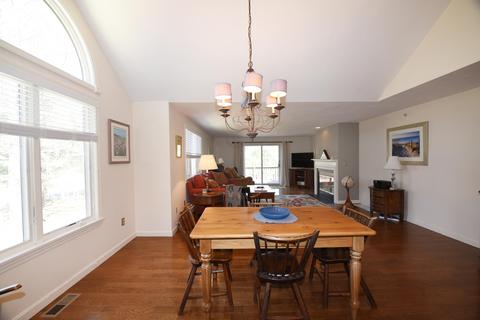 8 Upland Cir, Mashpee, MA 02649 photo 7