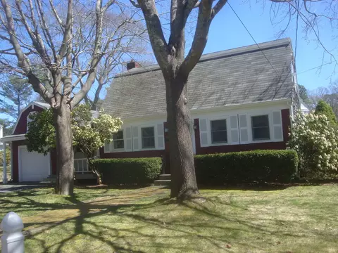 40 Cotuit Rd, Bourne, MA 02532 photo 2