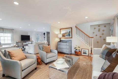 41 Devon St, Mashpee, MA 02649 photo 6