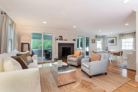 41 Devon St, Mashpee, MA 02649 photo 9