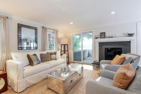 41 Devon St, Mashpee, MA 02649 photo 8