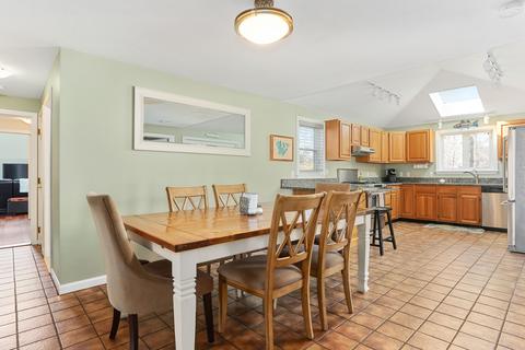 35 Outpost Ln, Centerville, MA 02632 photo 11